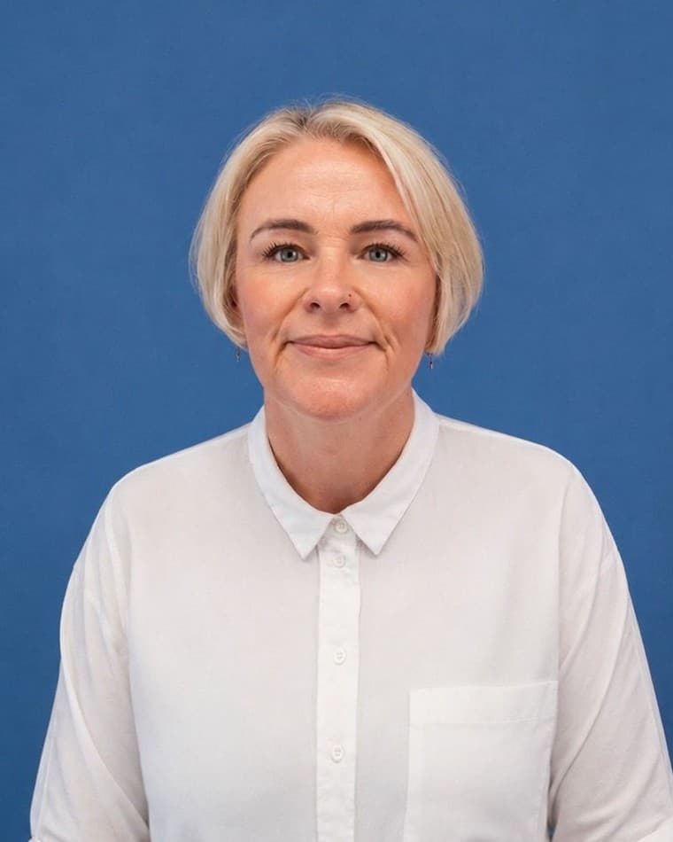 Helen Cundy